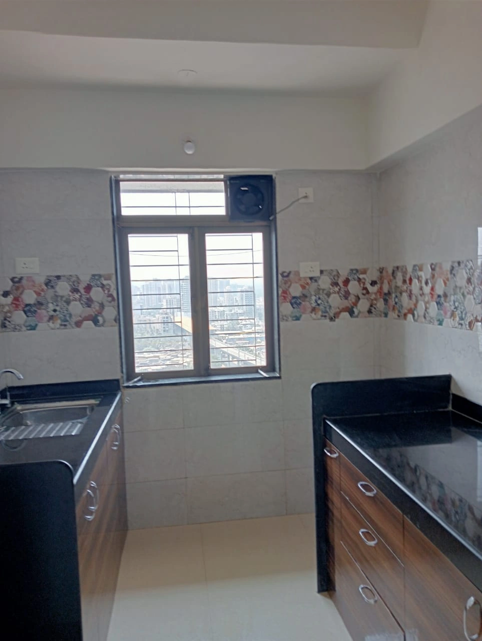 2 BHK Flat for Rent in sethia kalpavruksh heights , Kandivali West